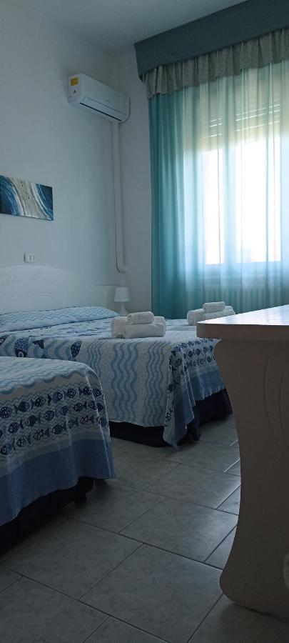 Hotel Villa Italia B&B Porto Azzurro Buitenkant foto