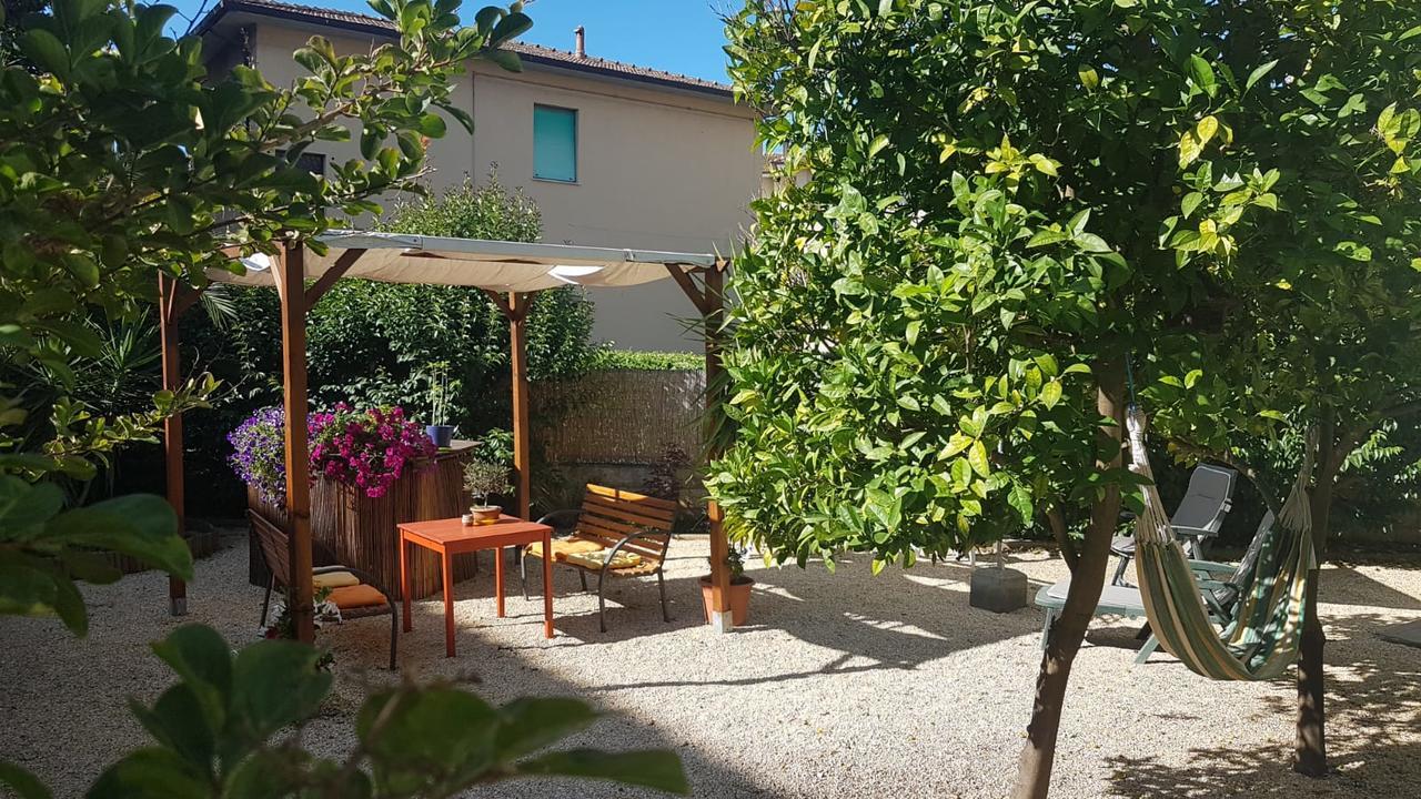 Hotel Villa Italia B&B Porto Azzurro Buitenkant foto